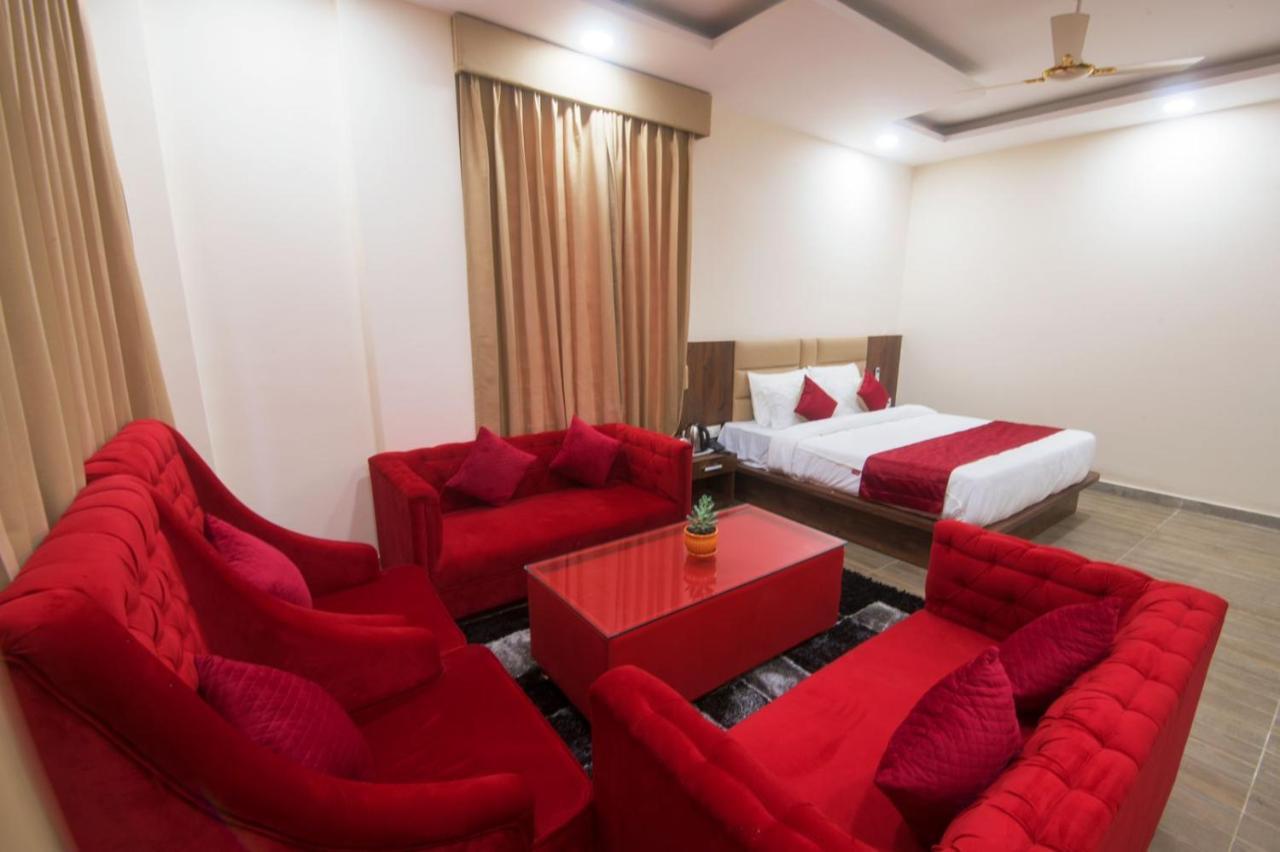 Shivaay Morex- A Vegetarian Hotel Dharamszala Kültér fotó